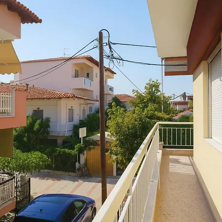 Balcony Sea Apartment *